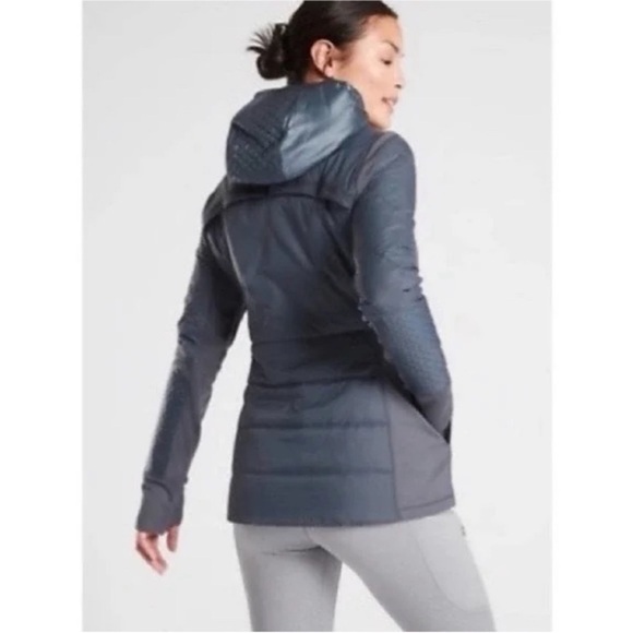 Athleta Rock Ridge Primaloft jacket - Picture 2 of 14